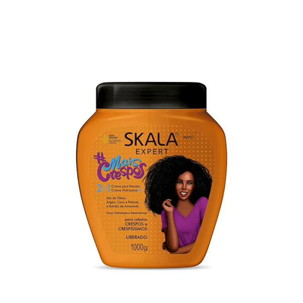 سكالا مايس كريسبوس كريم معالج 2 في 1 – 1000غ (Skala Mais Crespos More Curls 2 in 1 Treatment Cream - 1000g)  ✨ الوصف: كريم مخصص للعناية بالشعر الكيرلي والمجعد، بتركيبة نباتية غنية بالزيوت الطبيعية التي تمنح الشعر تر